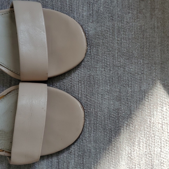 Witchery Heels, Size 7, Nude - Picture 8 of 8